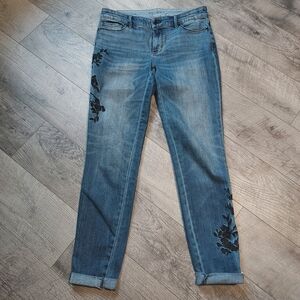 White House Black Market Skinny Ankle Jeans With Black Floral Embroidery - Sz 4
